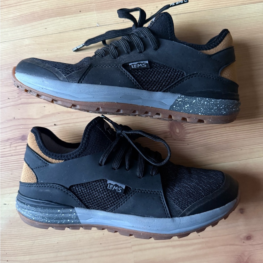 LEMS Women's hiking shoes